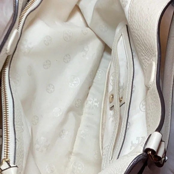 Authentic Tory Burch Elegant Cream Bombe T Tote Bag - Picture 9 of 9